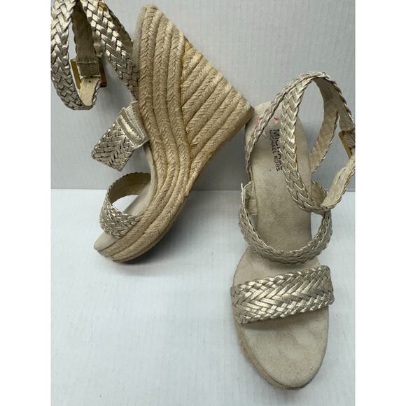 Michael Kors Wedge Sandals Womens Size 10 Gold Metallic Platform Espadrilles GUC - Picture 1 of 8
